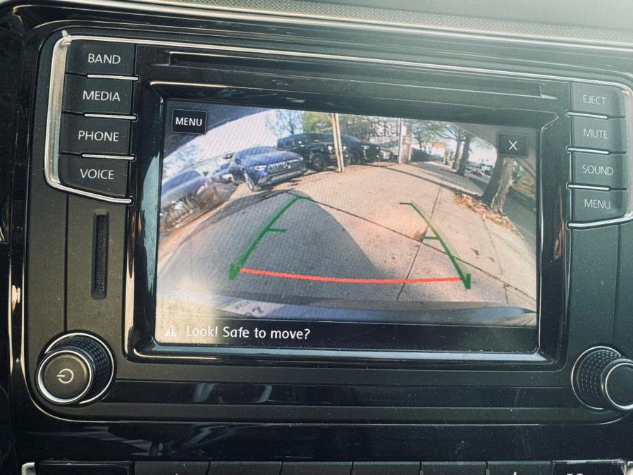 2017 Volkswagen Passat 1.8T SE Auto, available for sale in Long Island City, New York | Luxury Of Queens. Long Island City, New York 2017 Volkswagen Passat 1.8T SE Auto, available for sale in Long Island City, New York | Luxury Of Queens. Long Island City, New York