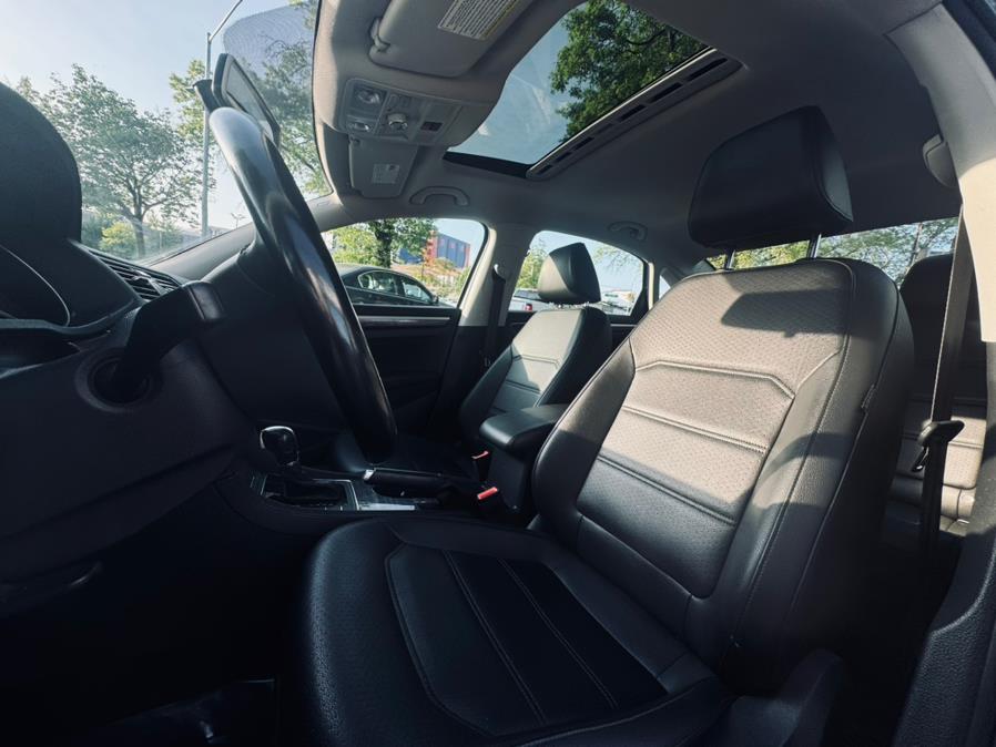 2017 Volkswagen Passat 1.8T SE Auto, available for sale in Long Island City, New York | Luxury Of Queens. Long Island City, New York 2017 Volkswagen Passat 1.8T SE Auto, available for sale in Long Island City, New York | Luxury Of Queens. Long Island City, New York