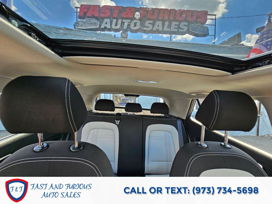 2022 Hyundai Venue SEL Sport Utility 4D, available for sale in Newark, New Jersey | Fast and Furious Auto Sales. Newark, New Jersey 2022 Hyundai Venue SEL Sport Utility 4D, available for sale in Newark, New Jersey | Fast and Furious Auto Sales. Newark, New Jersey
