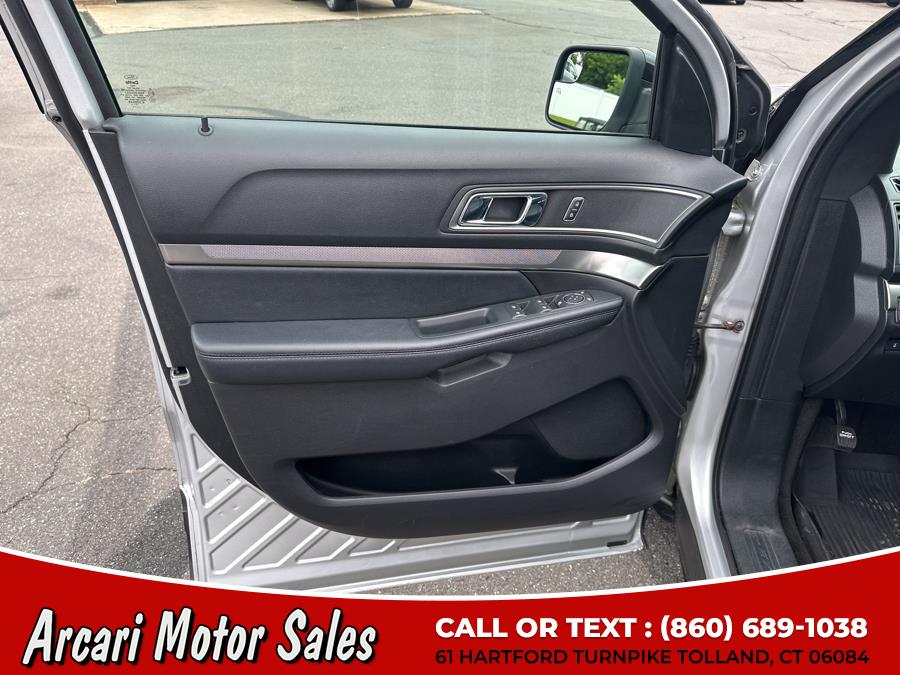 2018 Ford Explorer XLT 4WD, available for sale in Tolland, Connecticut | Arcari Motor Sales. Tolland, Connecticut 2018 Ford Explorer XLT 4WD, available for sale in Tolland, Connecticut | Arcari Motor Sales. Tolland, Connecticut