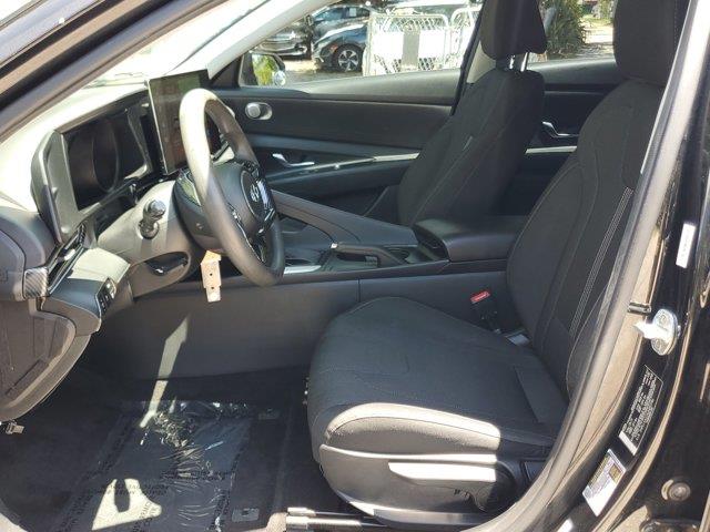 2021 Hyundai Elantra SE, available for sale in Fort Lauderdale, Florida | CarLux Fort Lauderdale. Fort Lauderdale, Florida 2021 Hyundai Elantra SE, available for sale in Fort Lauderdale, Florida | CarLux Fort Lauderdale. Fort Lauderdale, Florida