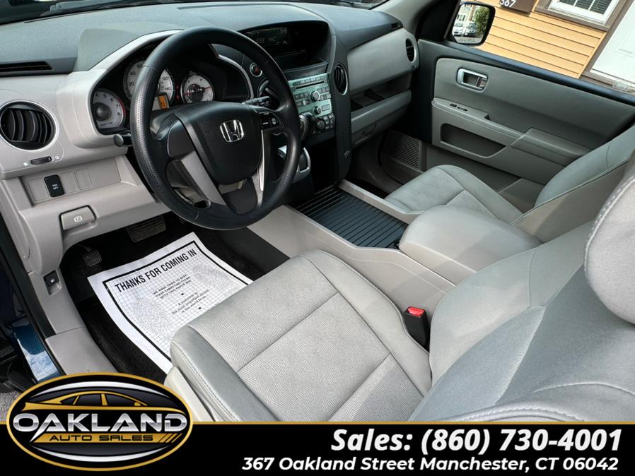 2011 Honda Pilot 4WD 4dr LX, available for sale in Manchester, Connecticut | Oakland Auto Sales. Manchester, Connecticut 2011 Honda Pilot 4WD 4dr LX, available for sale in Manchester, Connecticut | Oakland Auto Sales. Manchester, Connecticut