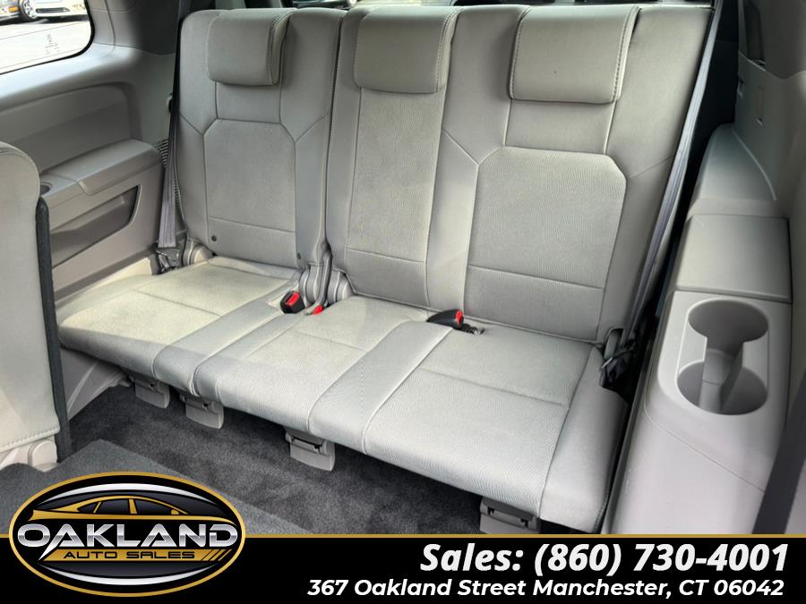 2011 Honda Pilot 4WD 4dr LX, available for sale in Manchester, Connecticut | Oakland Auto Sales. Manchester, Connecticut 2011 Honda Pilot 4WD 4dr LX, available for sale in Manchester, Connecticut | Oakland Auto Sales. Manchester, Connecticut
