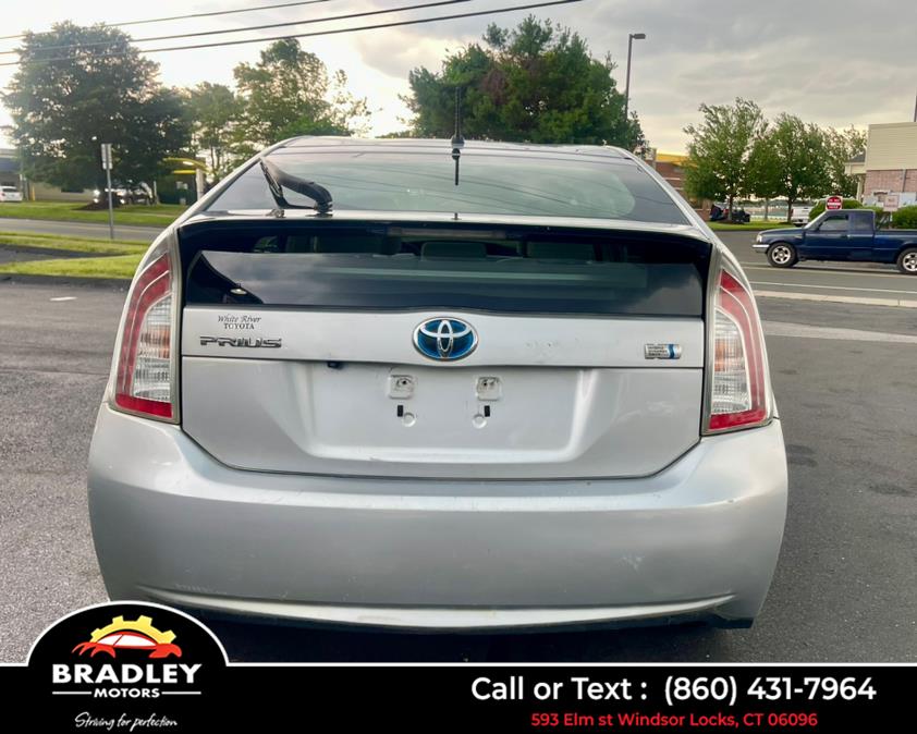 2015 Toyota Prius TWO, available for sale in Windsor Locks, Connecticut | Bradley Motors Inc. Windsor Locks, Connecticut 2015 Toyota Prius TWO, available for sale in Windsor Locks, Connecticut | Bradley Motors Inc. Windsor Locks, Connecticut