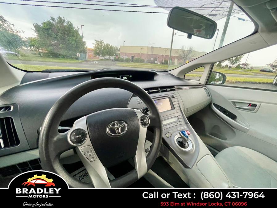 2015 Toyota Prius TWO, available for sale in Windsor Locks, Connecticut | Bradley Motors Inc. Windsor Locks, Connecticut 2015 Toyota Prius TWO, available for sale in Windsor Locks, Connecticut | Bradley Motors Inc. Windsor Locks, Connecticut