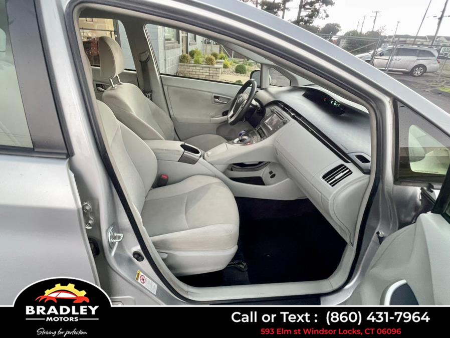 2015 Toyota Prius TWO, available for sale in Windsor Locks, Connecticut | Bradley Motors Inc. Windsor Locks, Connecticut 2015 Toyota Prius TWO, available for sale in Windsor Locks, Connecticut | Bradley Motors Inc. Windsor Locks, Connecticut