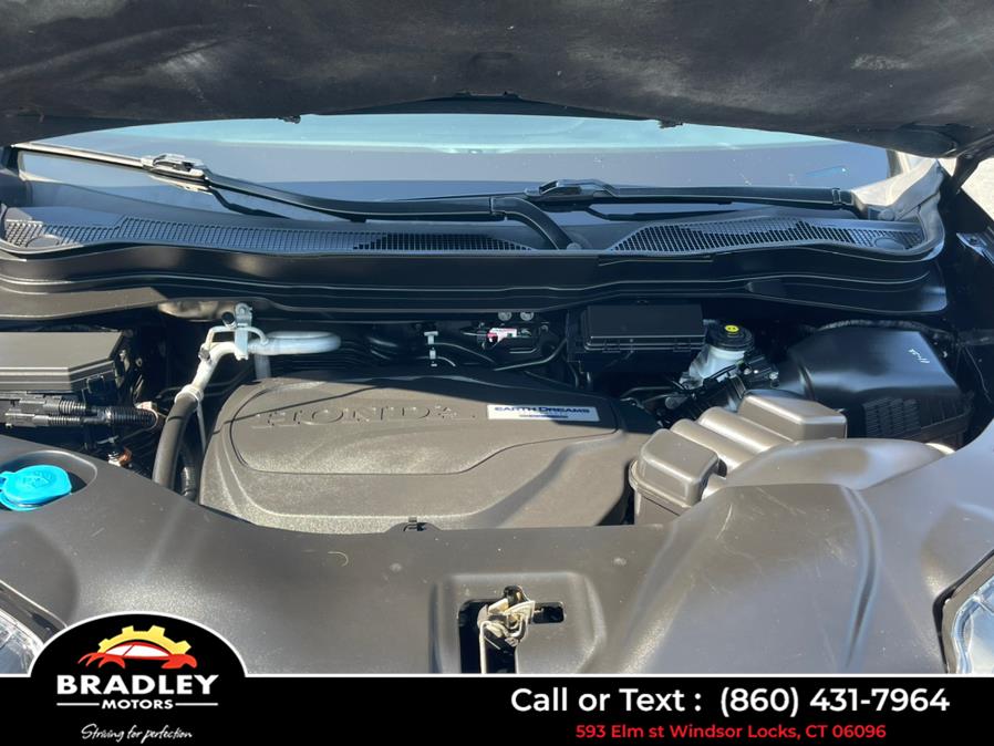 2017 Honda Pilot EX AWD, available for sale in Windsor Locks, Connecticut | Bradley Motors Inc. Windsor Locks, Connecticut 2017 Honda Pilot EX AWD, available for sale in Windsor Locks, Connecticut | Bradley Motors Inc. Windsor Locks, Connecticut