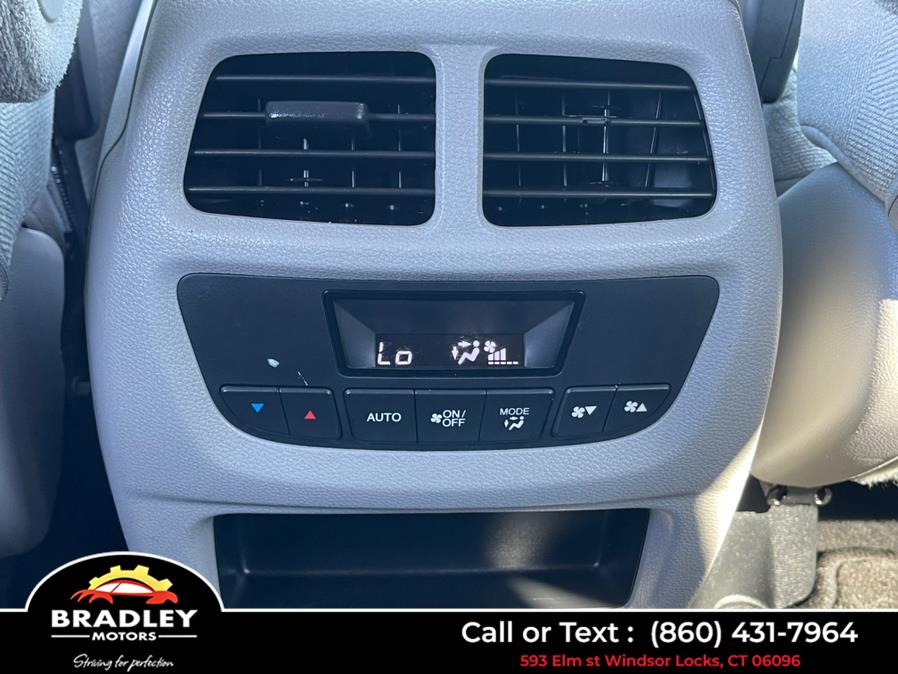 2017 Honda Pilot EX AWD, available for sale in Windsor Locks, Connecticut | Bradley Motors Inc. Windsor Locks, Connecticut 2017 Honda Pilot EX AWD, available for sale in Windsor Locks, Connecticut | Bradley Motors Inc. Windsor Locks, Connecticut