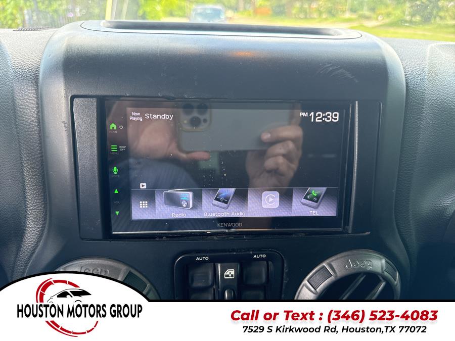 2013 Jeep Wrangler Unlimited 4WD 4dr Sport, available for sale in Houston, Texas | Houston Motors Group LLC. Houston, Texas 2013 Jeep Wrangler Unlimited 4WD 4dr Sport, available for sale in Houston, Texas | Houston Motors Group LLC. Houston, Texas