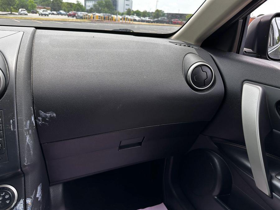 2013 Nissan Rogue SV w/SL Pkg Sport Utility 4D, available for sale in Rochester, New York | 5 Star Motor Group. Rochester, New York 2013 Nissan Rogue SV w/SL Pkg Sport Utility 4D, available for sale in Rochester, New York | 5 Star Motor Group. Rochester, New York