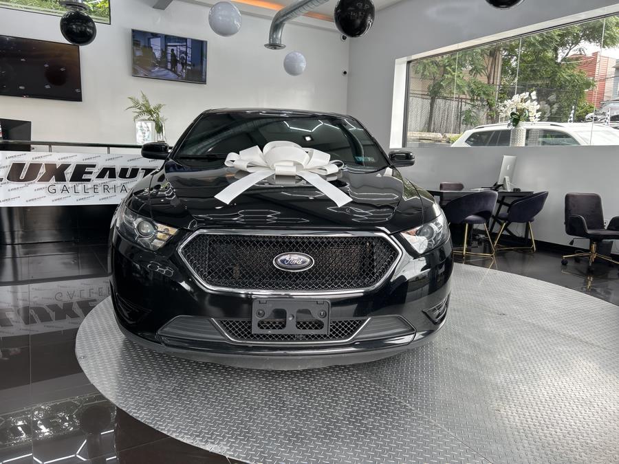 2016 Ford Taurus 4dr Sdn SHO AWD, available for sale in Jersey City, New Jersey | Luxe Auto Galleria. Jersey City, New Jersey