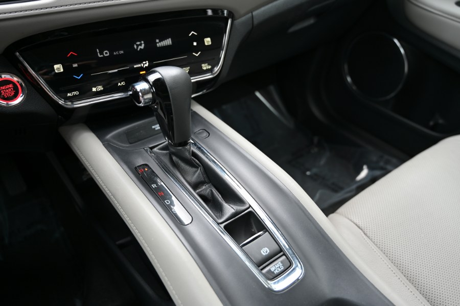 2022 Honda HR-V EX-L AWD CVT, available for sale in Waterbury, Connecticut | Highline Car Connection. Waterbury, Connecticut 2022 Honda HR-V EX-L AWD CVT, available for sale in Waterbury, Connecticut | Highline Car Connection. Waterbury, Connecticut