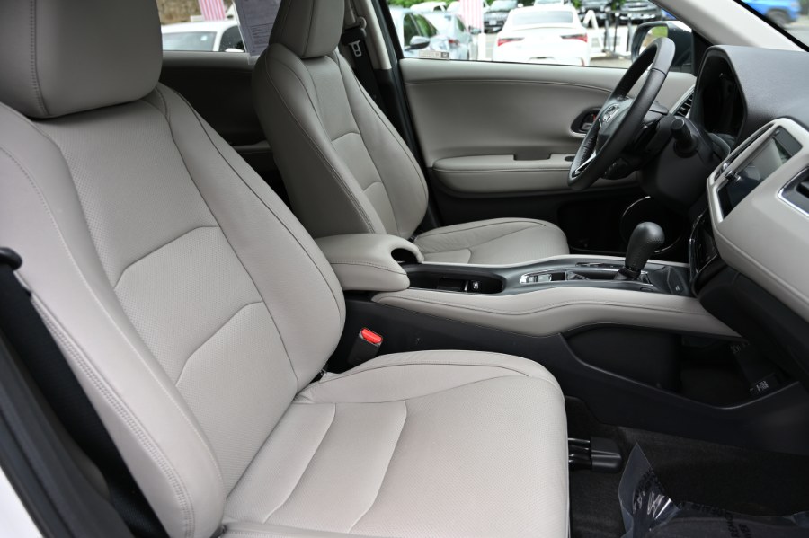 2022 Honda HR-V EX-L AWD CVT, available for sale in Waterbury, Connecticut | Highline Car Connection. Waterbury, Connecticut 2022 Honda HR-V EX-L AWD CVT, available for sale in Waterbury, Connecticut | Highline Car Connection. Waterbury, Connecticut