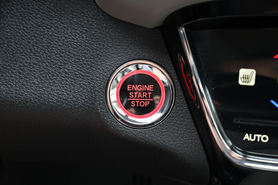 2022 Honda HR-V EX-L AWD CVT, available for sale in Waterbury, Connecticut | Highline Car Connection. Waterbury, Connecticut 2022 Honda HR-V EX-L AWD CVT, available for sale in Waterbury, Connecticut | Highline Car Connection. Waterbury, Connecticut