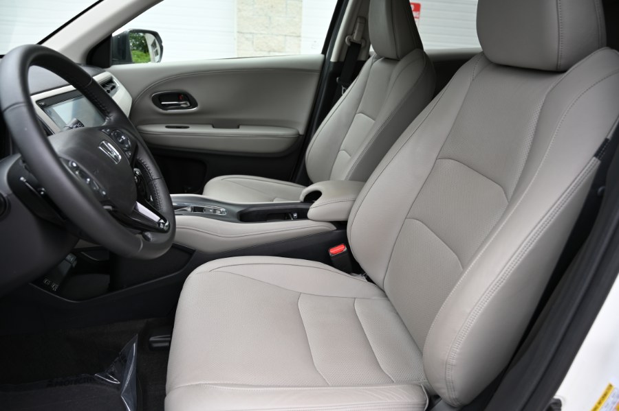 2022 Honda HR-V EX-L AWD CVT, available for sale in Waterbury, Connecticut | Highline Car Connection. Waterbury, Connecticut 2022 Honda HR-V EX-L AWD CVT, available for sale in Waterbury, Connecticut | Highline Car Connection. Waterbury, Connecticut