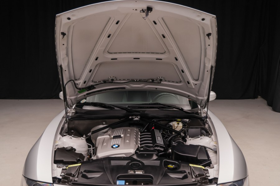 2006 BMW Z4 Z4 2dr Roadster 3.0i, available for sale in North Salem, New York | Meccanic Shop North Inc. North Salem, New York 2006 BMW Z4 Z4 2dr Roadster 3.0i, available for sale in North Salem, New York | Meccanic Shop North Inc. North Salem, New York