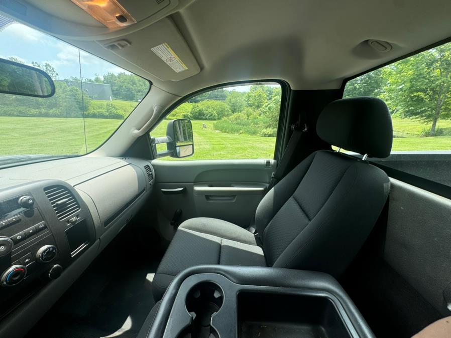2014 Chevrolet Silverado 3500HD 4WD Reg Cab 133.7" Work Truck, available for sale in Oxford, Connecticut | Buonauto Enterprises. Oxford, Connecticut 2014 Chevrolet Silverado 3500HD 4WD Reg Cab 133.7" Work Truck, available for sale in Oxford, Connecticut | Buonauto Enterprises. Oxford, Connecticut