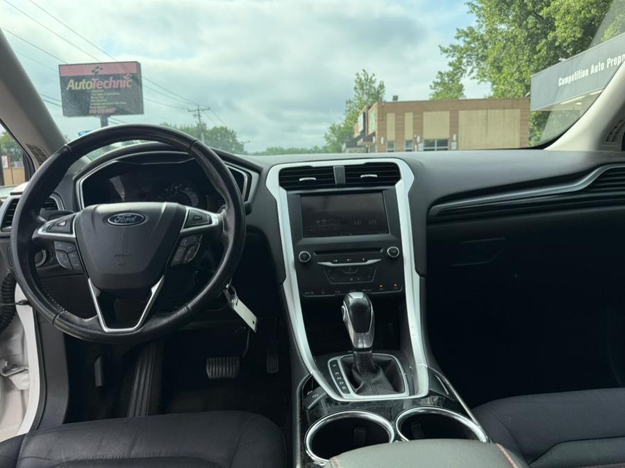 2013 Ford Fusion 4dr Sdn SE FWD, available for sale in New Milford, Connecticut | Auto Technic LLC. New Milford, Connecticut 2013 Ford Fusion 4dr Sdn SE FWD, available for sale in New Milford, Connecticut | Auto Technic LLC. New Milford, Connecticut
