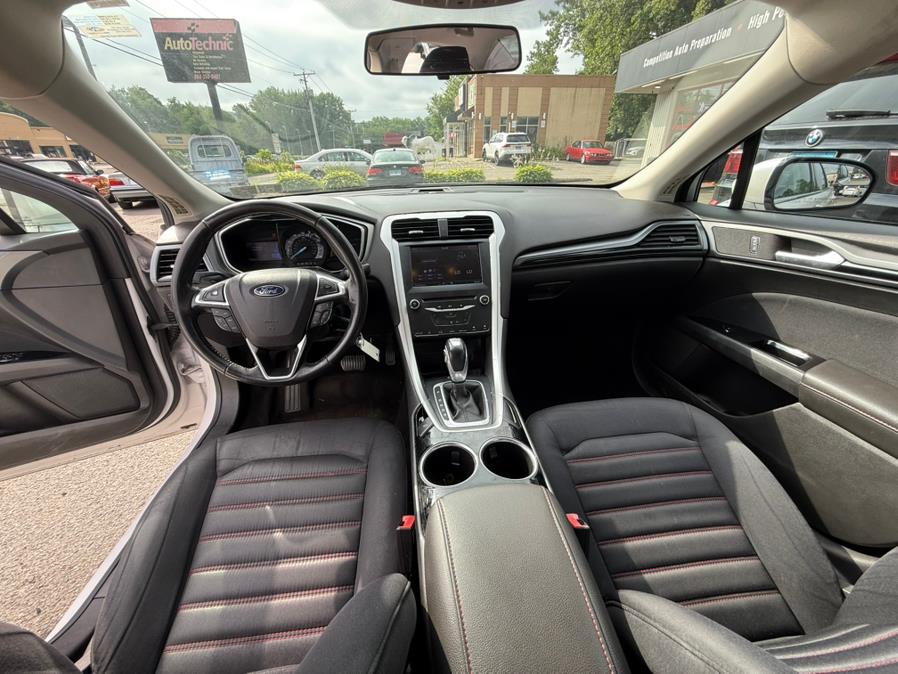 2013 Ford Fusion 4dr Sdn SE FWD, available for sale in New Milford, Connecticut | Auto Technic LLC. New Milford, Connecticut 2013 Ford Fusion 4dr Sdn SE FWD, available for sale in New Milford, Connecticut | Auto Technic LLC. New Milford, Connecticut