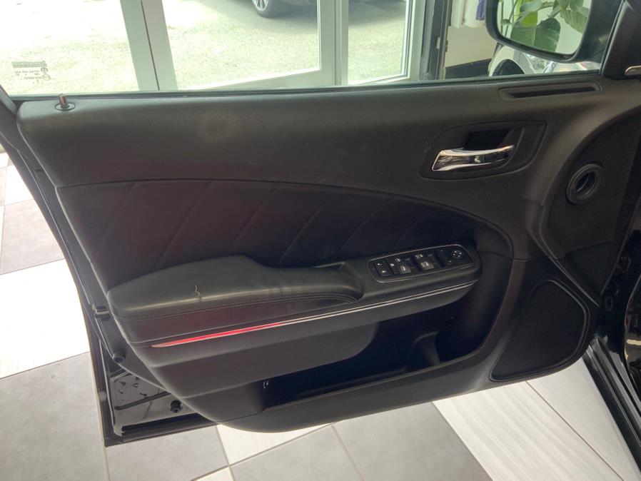 2014 Dodge Charger 4dr Sdn RT AWD, available for sale in Hartford, Connecticut | Franklin Motors Auto Sales LLC. Hartford, Connecticut 2014 Dodge Charger 4dr Sdn RT AWD, available for sale in Hartford, Connecticut | Franklin Motors Auto Sales LLC. Hartford, Connecticut
