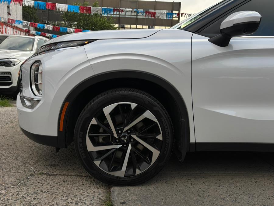 2024 Mitsubishi Outlander SE Black Edition w/Pano Roof, available for sale in Brooklyn, New York | Carsbuck Inc.. Brooklyn, New York 2024 Mitsubishi Outlander SE Black Edition w/Pano Roof, available for sale in Brooklyn, New York | Carsbuck Inc.. Brooklyn, New York