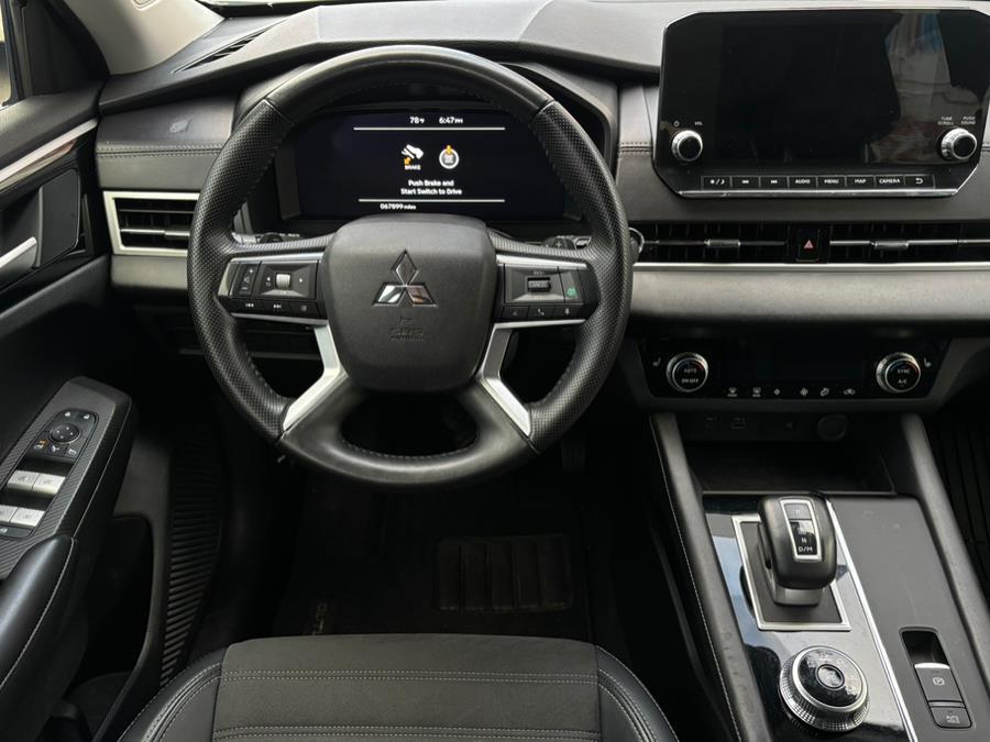 2024 Mitsubishi Outlander SE Black Edition w/Pano Roof, available for sale in Brooklyn, New York | Carsbuck Inc.. Brooklyn, New York 2024 Mitsubishi Outlander SE Black Edition w/Pano Roof, available for sale in Brooklyn, New York | Carsbuck Inc.. Brooklyn, New York