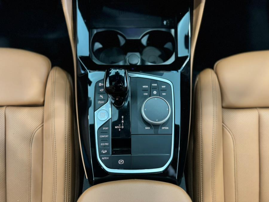 2025 BMW X4 xDrive30i Sports Activity Coupe, available for sale in Franklin Square, New York | Luxury Motor Club. Franklin Square, New York 2025 BMW X4 xDrive30i Sports Activity Coupe, available for sale in Franklin Square, New York | Luxury Motor Club. Franklin Square, New York