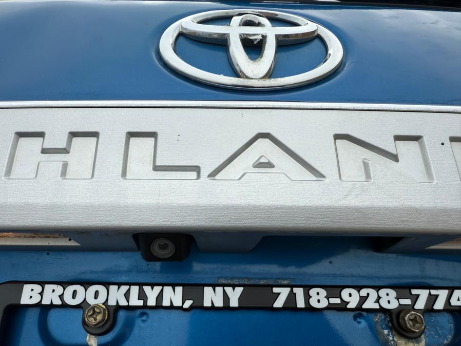 2009 Toyota Highlander 4WD 4dr V6 Limited (Natl), available for sale in Brooklyn, New York | Worlds Best Auto Inc. Brooklyn, New York 2009 Toyota Highlander 4WD 4dr V6 Limited (Natl), available for sale in Brooklyn, New York | Worlds Best Auto Inc. Brooklyn, New York