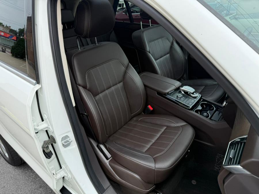 2016 Mercedes-Benz GLE 4MATIC 4dr GLE 350, available for sale in Brooklyn, New York | Worlds Best Auto Inc. Brooklyn, New York 2016 Mercedes-Benz GLE 4MATIC 4dr GLE 350, available for sale in Brooklyn, New York | Worlds Best Auto Inc. Brooklyn, New York