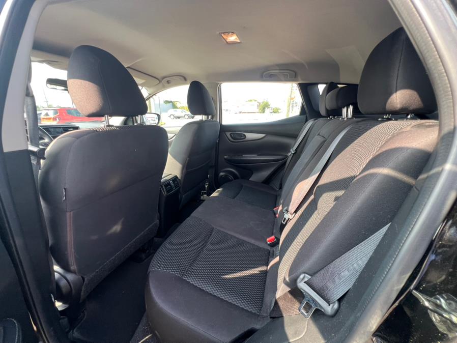 2018 Nissan Rogue Sport AWD SV, available for sale in Lodi, New Jersey | Route 46 Auto Sales Inc. Lodi, New Jersey 2018 Nissan Rogue Sport AWD SV, available for sale in Lodi, New Jersey | Route 46 Auto Sales Inc. Lodi, New Jersey