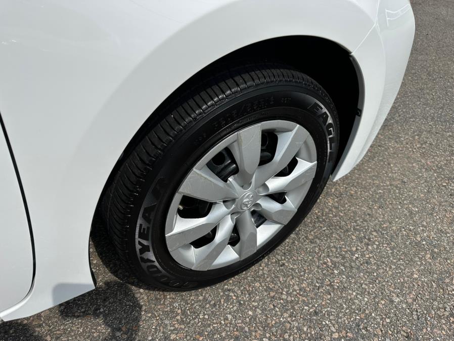 2016 Toyota Corolla 4dr Sdn CVT LE (Natl), available for sale in South Windsor, Connecticut | Mike And Tony Auto Sales, Inc. South Windsor, Connecticut 2016 Toyota Corolla 4dr Sdn CVT LE (Natl), available for sale in South Windsor, Connecticut | Mike And Tony Auto Sales, Inc. South Windsor, Connecticut
