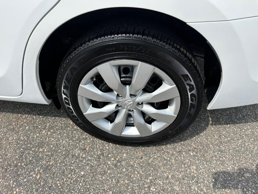 2016 Toyota Corolla 4dr Sdn CVT LE (Natl), available for sale in South Windsor, Connecticut | Mike And Tony Auto Sales, Inc. South Windsor, Connecticut 2016 Toyota Corolla 4dr Sdn CVT LE (Natl), available for sale in South Windsor, Connecticut | Mike And Tony Auto Sales, Inc. South Windsor, Connecticut