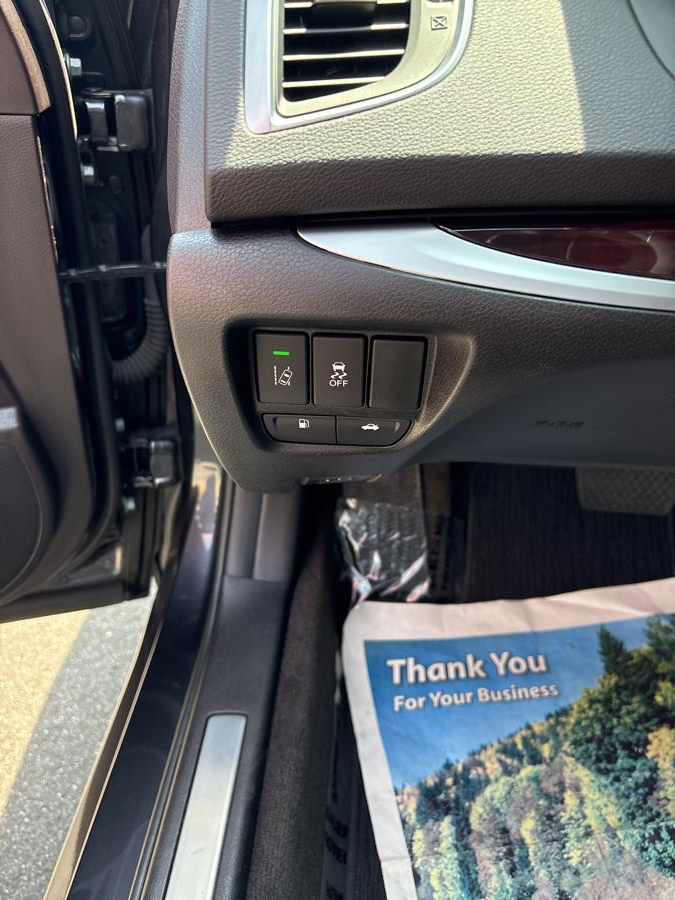 2015 Acura TLX 4dr Sdn SH-AWD V6 Tech, available for sale in Old Saybrook, Connecticut | Saybrook Auto Barn. Old Saybrook, Connecticut 2015 Acura TLX 4dr Sdn SH-AWD V6 Tech, available for sale in Old Saybrook, Connecticut | Saybrook Auto Barn. Old Saybrook, Connecticut