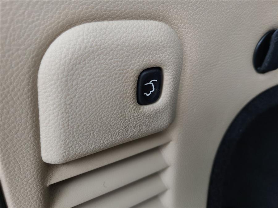 2019 Jeep Grand Cherokee Limited 4x4, available for sale in Canton, Connecticut | Lava Motors. Canton, Connecticut 2019 Jeep Grand Cherokee Limited 4x4, available for sale in Canton, Connecticut | Lava Motors. Canton, Connecticut