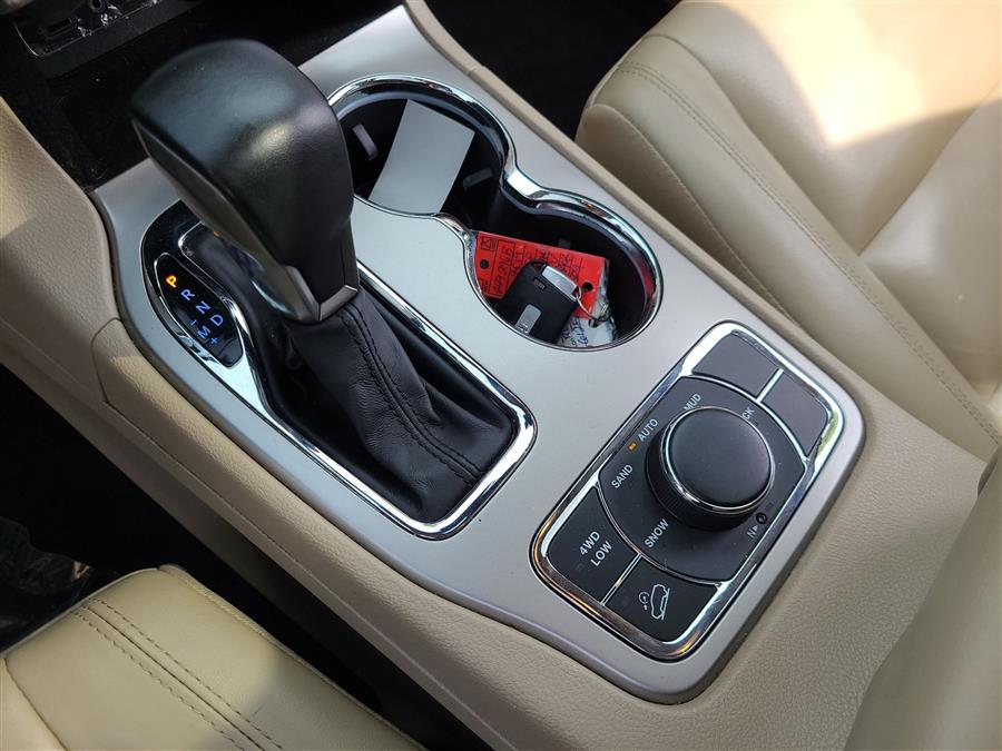 2019 Jeep Grand Cherokee Limited 4x4, available for sale in Canton, Connecticut | Lava Motors. Canton, Connecticut 2019 Jeep Grand Cherokee Limited 4x4, available for sale in Canton, Connecticut | Lava Motors. Canton, Connecticut