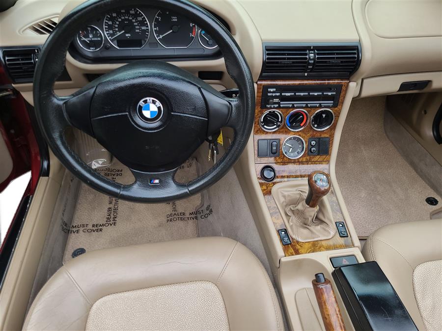 2000 BMW Z3 Z3 2dr Roadster 2.5L, available for sale in Canton, Connecticut | Lava Motors. Canton, Connecticut 2000 BMW Z3 Z3 2dr Roadster 2.5L, available for sale in Canton, Connecticut | Lava Motors. Canton, Connecticut