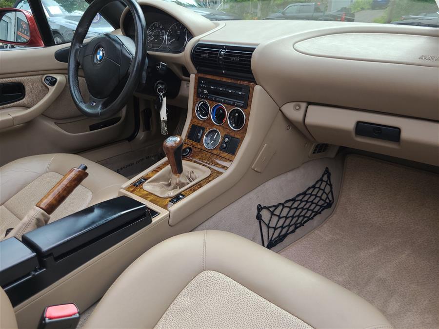 2000 BMW Z3 Z3 2dr Roadster 2.5L, available for sale in Canton, Connecticut | Lava Motors. Canton, Connecticut 2000 BMW Z3 Z3 2dr Roadster 2.5L, available for sale in Canton, Connecticut | Lava Motors. Canton, Connecticut