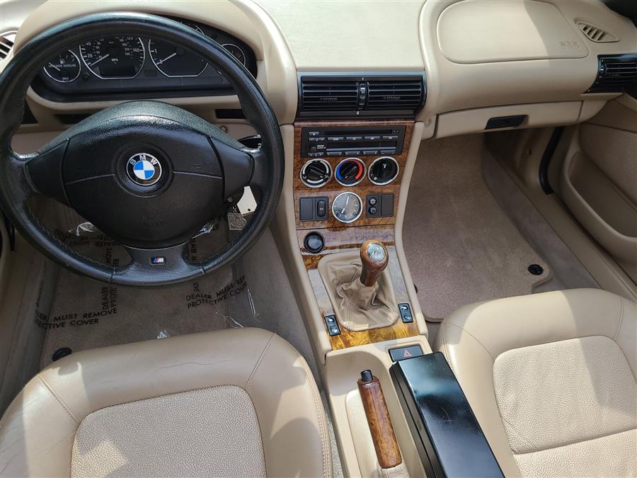 2000 BMW Z3 Z3 2dr Roadster 2.5L, available for sale in Canton, Connecticut | Lava Motors. Canton, Connecticut 2000 BMW Z3 Z3 2dr Roadster 2.5L, available for sale in Canton, Connecticut | Lava Motors. Canton, Connecticut
