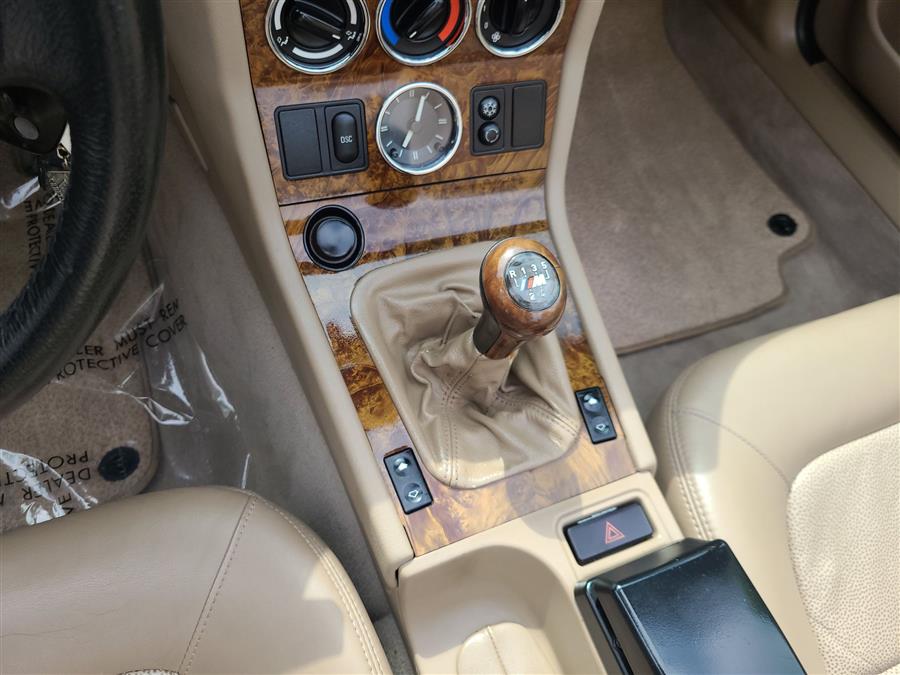 2000 BMW Z3 Z3 2dr Roadster 2.5L, available for sale in Canton, Connecticut | Lava Motors. Canton, Connecticut 2000 BMW Z3 Z3 2dr Roadster 2.5L, available for sale in Canton, Connecticut | Lava Motors. Canton, Connecticut