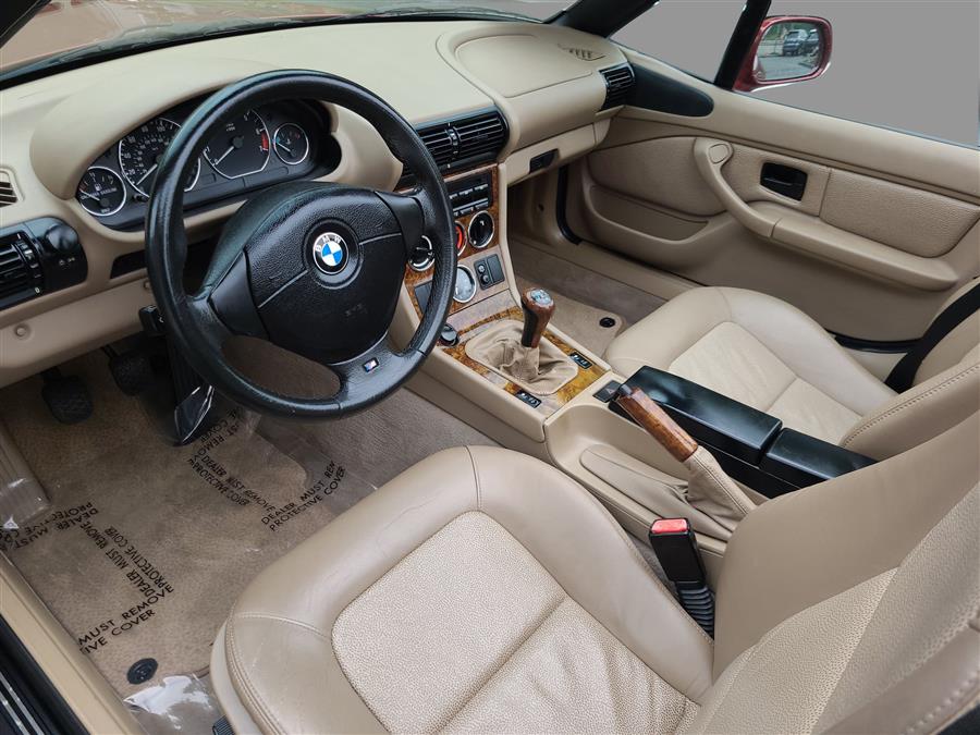 2000 BMW Z3 Z3 2dr Roadster 2.5L, available for sale in Canton, Connecticut | Lava Motors. Canton, Connecticut 2000 BMW Z3 Z3 2dr Roadster 2.5L, available for sale in Canton, Connecticut | Lava Motors. Canton, Connecticut