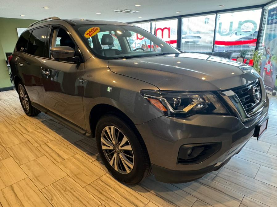 2020 Nissan Pathfinder 4x4 SL, available for sale in West Hartford, Connecticut | AutoMax. West Hartford, Connecticut 2020 Nissan Pathfinder 4x4 SL, available for sale in West Hartford, Connecticut | AutoMax. West Hartford, Connecticut
