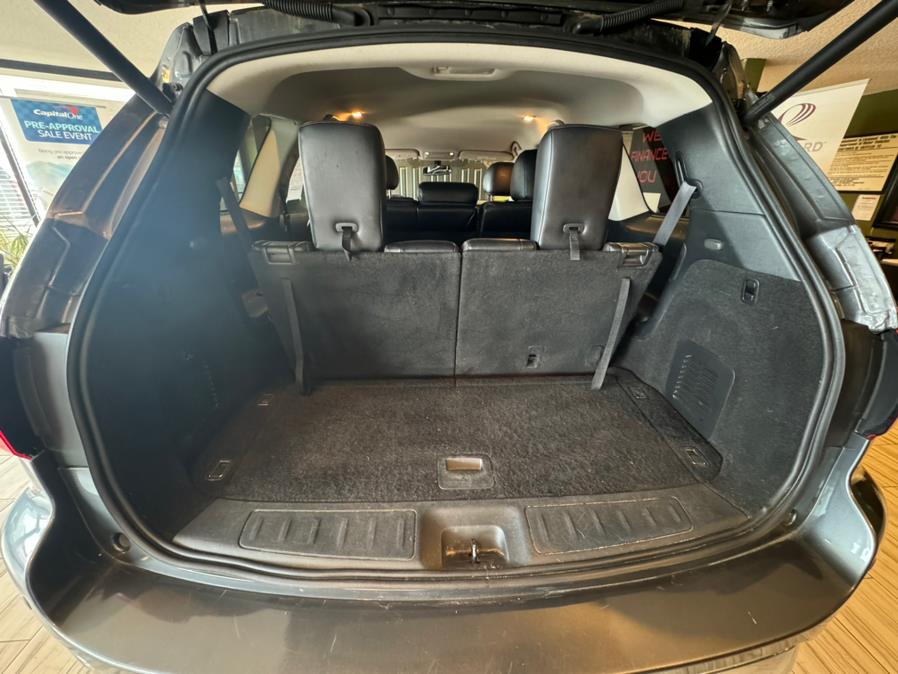 2020 Nissan Pathfinder 4x4 SL, available for sale in West Hartford, Connecticut | AutoMax. West Hartford, Connecticut 2020 Nissan Pathfinder 4x4 SL, available for sale in West Hartford, Connecticut | AutoMax. West Hartford, Connecticut