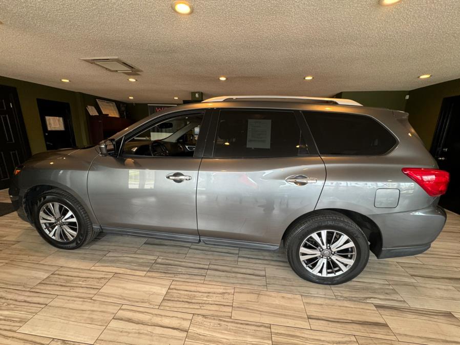 2020 Nissan Pathfinder 4x4 SL, available for sale in West Hartford, Connecticut | AutoMax. West Hartford, Connecticut 2020 Nissan Pathfinder 4x4 SL, available for sale in West Hartford, Connecticut | AutoMax. West Hartford, Connecticut