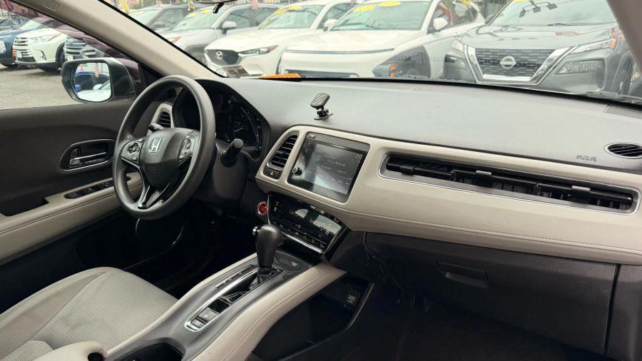 2020 Honda Hr-v EX Sport Utility 4D, available for sale in Linden, New Jersey | Route 27 Auto Mall. Linden, New Jersey 2020 Honda Hr-v EX Sport Utility 4D, available for sale in Linden, New Jersey | Route 27 Auto Mall. Linden, New Jersey