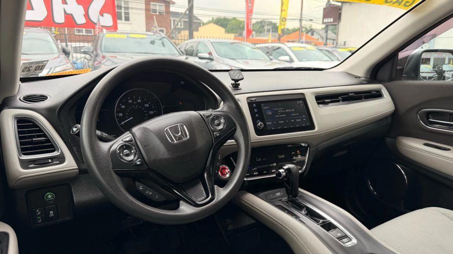 2020 Honda Hr-v EX Sport Utility 4D, available for sale in Linden, New Jersey | Route 27 Auto Mall. Linden, New Jersey 2020 Honda Hr-v EX Sport Utility 4D, available for sale in Linden, New Jersey | Route 27 Auto Mall. Linden, New Jersey