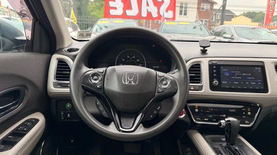 2020 Honda Hr-v EX Sport Utility 4D, available for sale in Linden, New Jersey | Route 27 Auto Mall. Linden, New Jersey 2020 Honda Hr-v EX Sport Utility 4D, available for sale in Linden, New Jersey | Route 27 Auto Mall. Linden, New Jersey