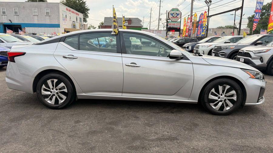 2023 Nissan Altima Sedan 4D S 2.5L I4, available for sale in Linden, New Jersey | Route 27 Auto Mall. Linden, New Jersey 2023 Nissan Altima Sedan 4D S 2.5L I4, available for sale in Linden, New Jersey | Route 27 Auto Mall. Linden, New Jersey