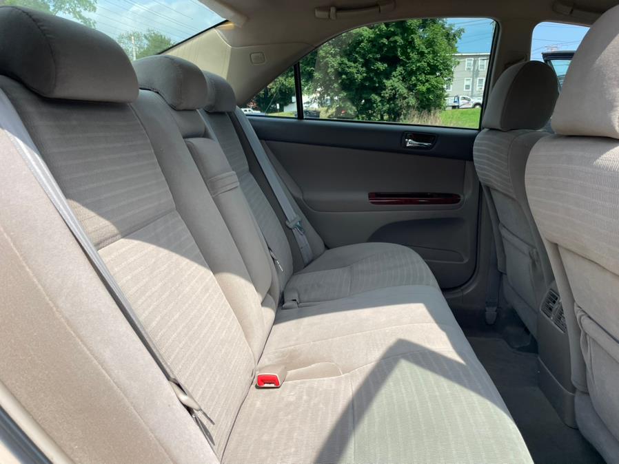 2005 Toyota Camry 4dr Sdn LE Auto (Natl), available for sale in North Branford, Connecticut | CarHavn. North Branford, Connecticut 2005 Toyota Camry 4dr Sdn LE Auto (Natl), available for sale in North Branford, Connecticut | CarHavn. North Branford, Connecticut