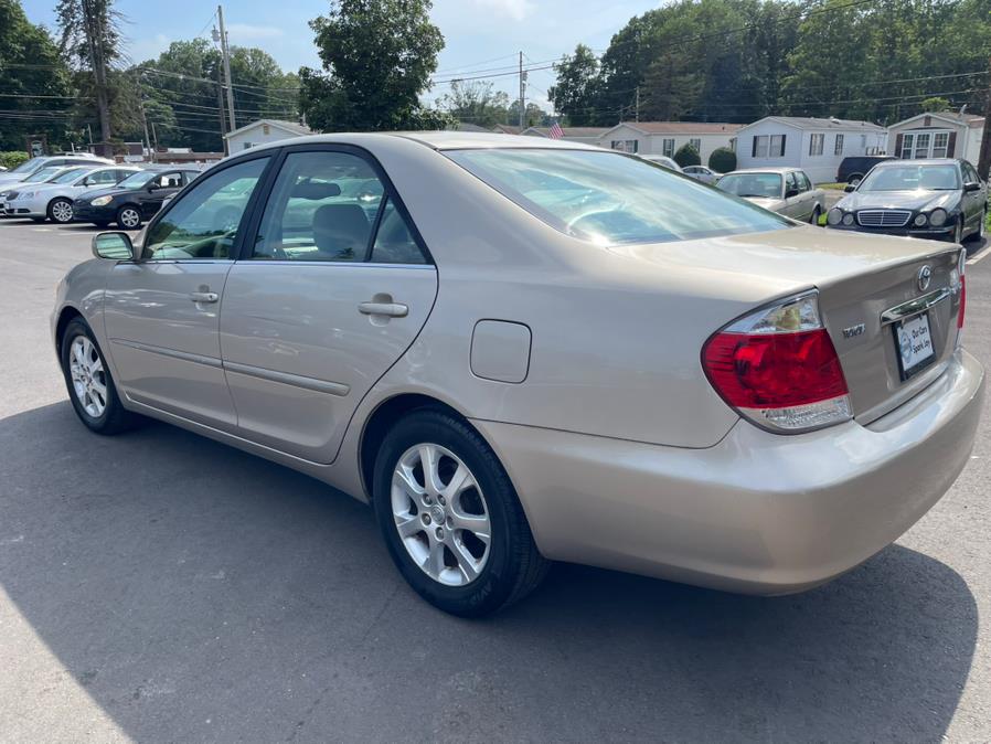 2005 Toyota Camry 4dr Sdn LE Auto (Natl), available for sale in North Branford, Connecticut | CarHavn. North Branford, Connecticut 2005 Toyota Camry 4dr Sdn LE Auto (Natl), available for sale in North Branford, Connecticut | CarHavn. North Branford, Connecticut