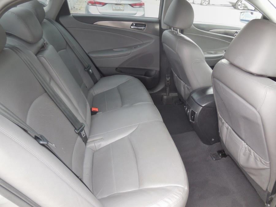 2013 Hyundai Sonata Hybrid 4dr Sdn Limited, available for sale in Hawaiian Gardens, California | Luxe Motors. Hawaiian Gardens, California 2013 Hyundai Sonata Hybrid 4dr Sdn Limited, available for sale in Hawaiian Gardens, California | Luxe Motors. Hawaiian Gardens, California